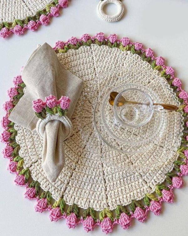 Rosette Placemats